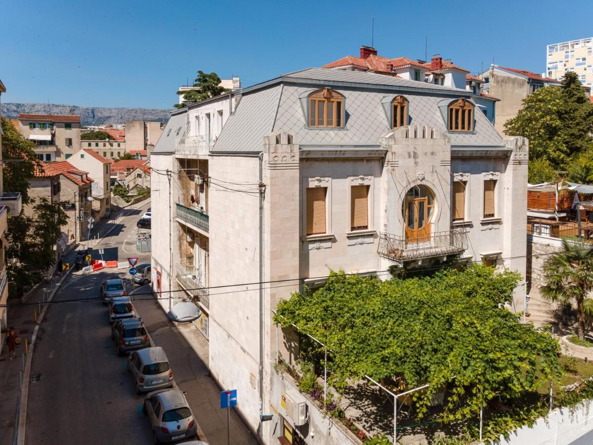 Flos Luxury Rooms Сплит Экстерьер фото